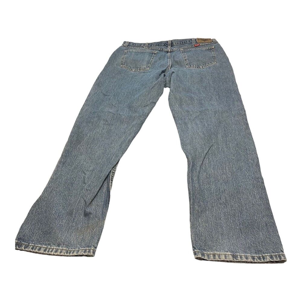 Wrangler Jeans Men’s Size 40x32 Blue Medium Wash Measure 37x32 - Picture 4 of 12